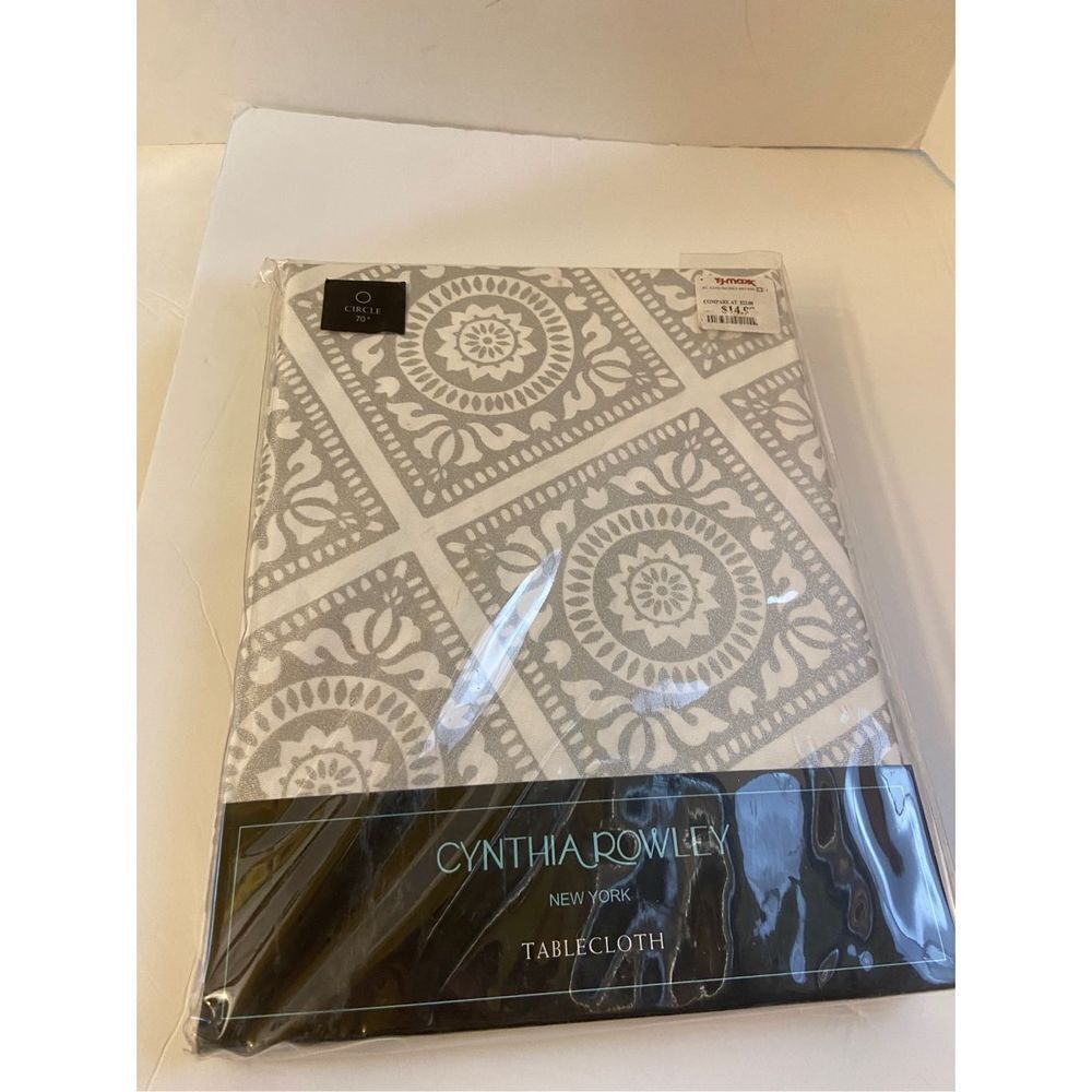 Cynthia Rowley round tablecloth gray‎ white rn#104905 NEW
